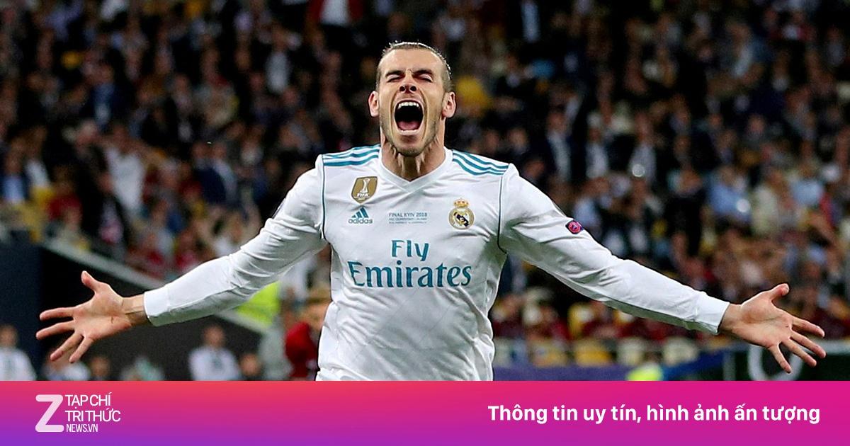 David Beckham trong buổi họp báo ra mắt CLB LA Galaxy, khoảnh khắc đánh dấu bước ngoặt lịch sử cho giải đấu MLS và sự nghiệp của anh.