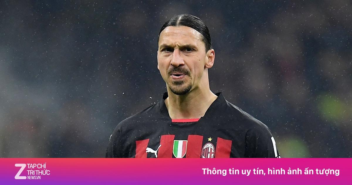 Juventus nâng cao chiếc cúp UEFA Champions League trong quá khứ huy hoàng của câu lạc bộ tại đấu trường châu Âu những năm tháng đỉnh cao