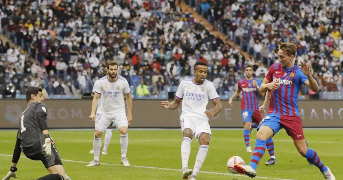 Hình ảnh biểu tượng trận đấu PSG vs Real Madrid tại Champions League, cuộc đối đầu kinh điển không khoan nhượng của bóng đá châu Âu.