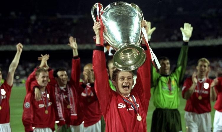 Khoảnh khắc Ole Gunnar Solskjaer ghi bàn thắng quyết định vào lưới Bayern Munich ở phút bù giờ trận chung kết C1 1999