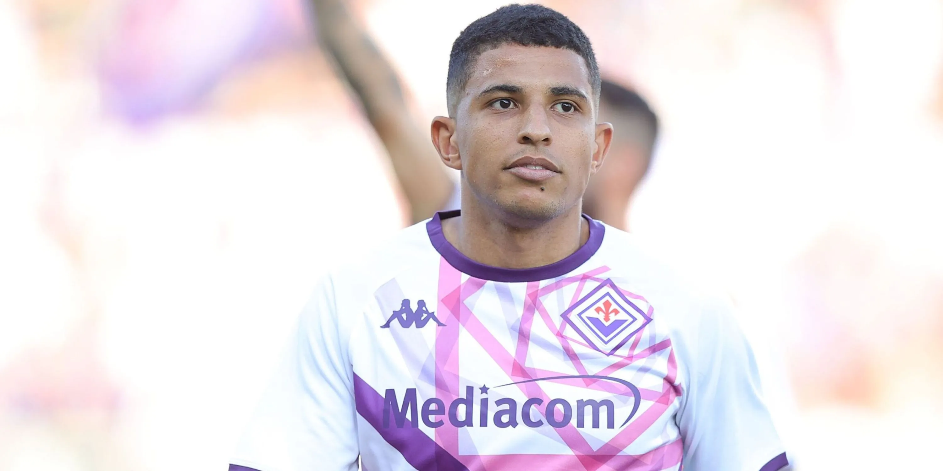 Hậu vệ Dodo của Fiorentina, một trong những mục tiêu tiềm năng cho Liverpool