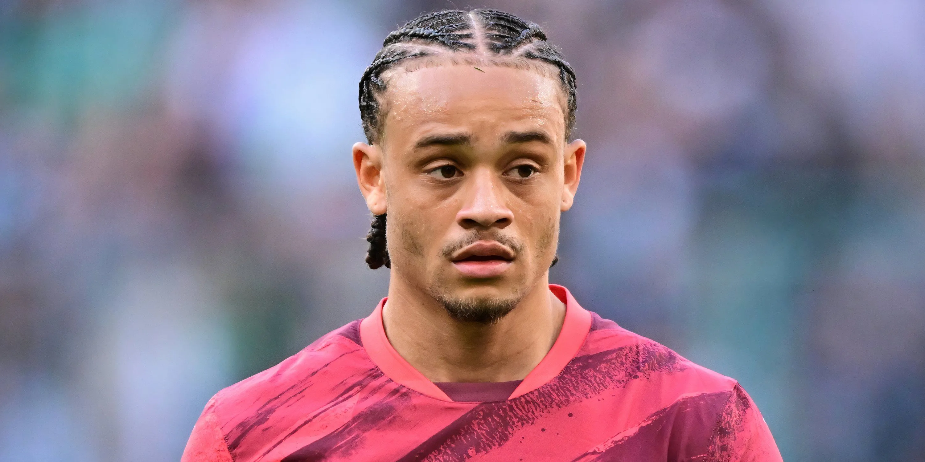 Tiền vệ Xavi Simons trong màu áo RB Leipzig thi đấu ở Bundesliga