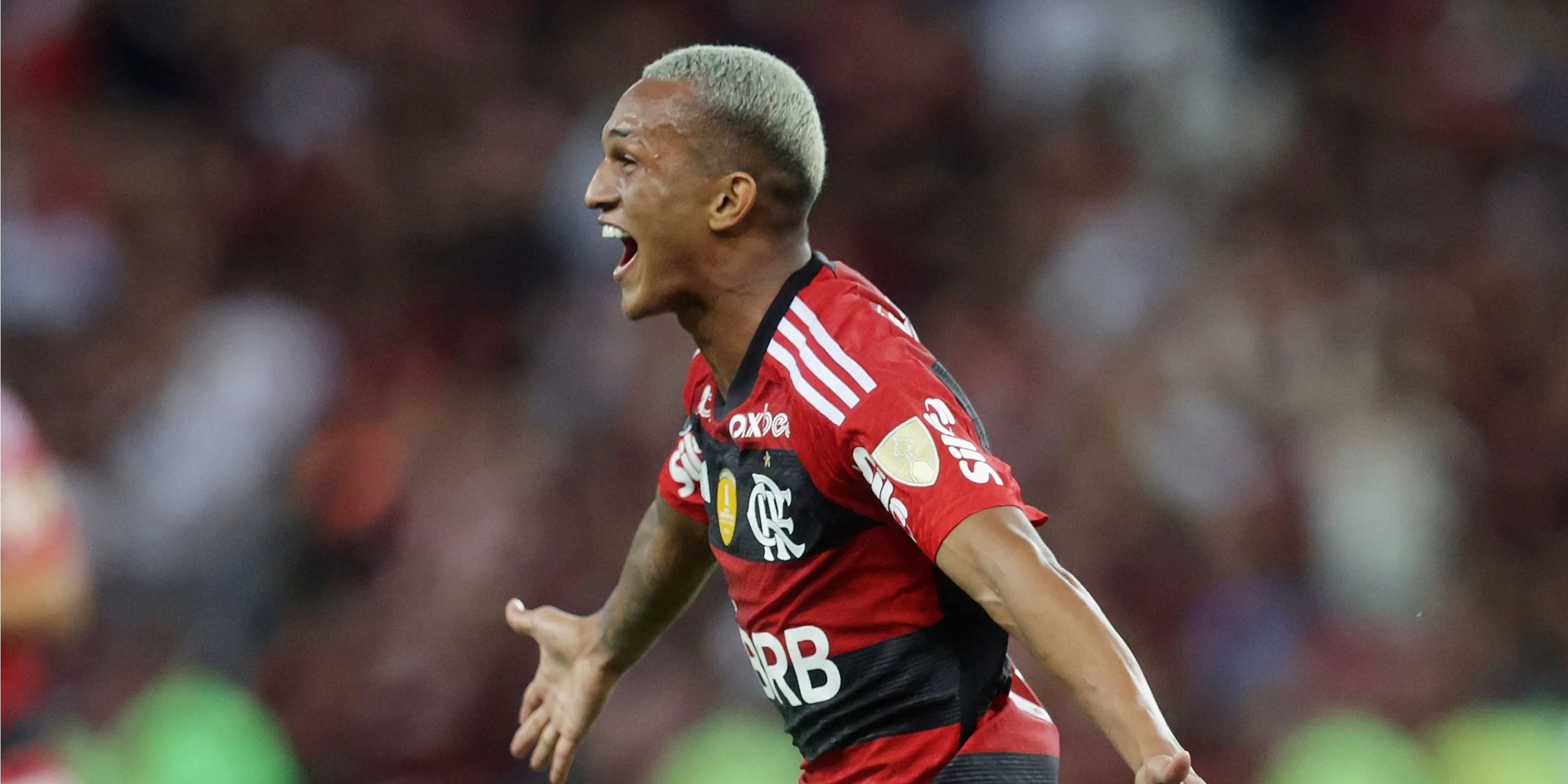Wesley França, hậu vệ phải trẻ đầy triển vọng của Flamengo, mục tiêu của Man City
