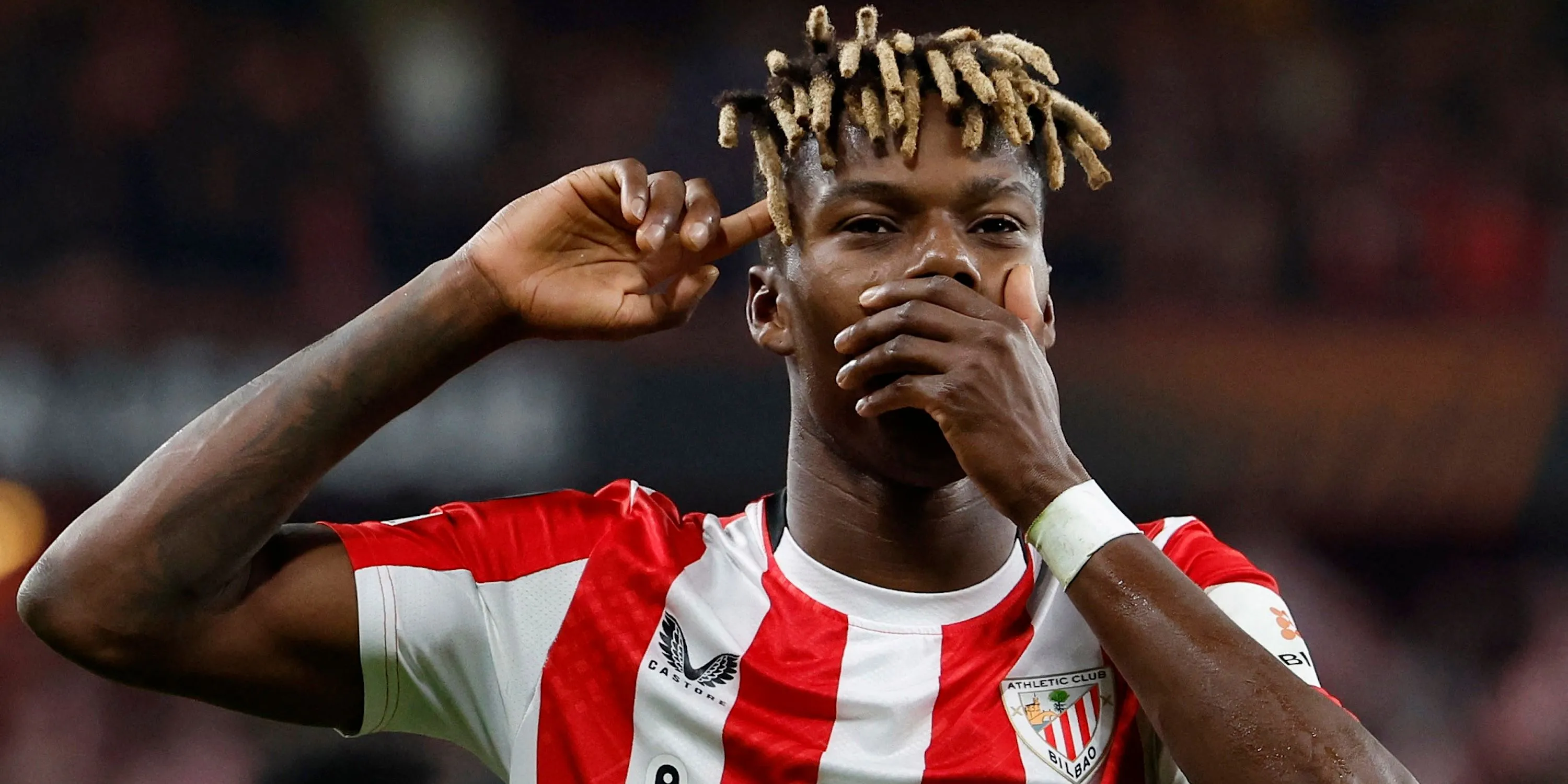 Nico Williams ăn mừng bàn thắng cho Athletic Club