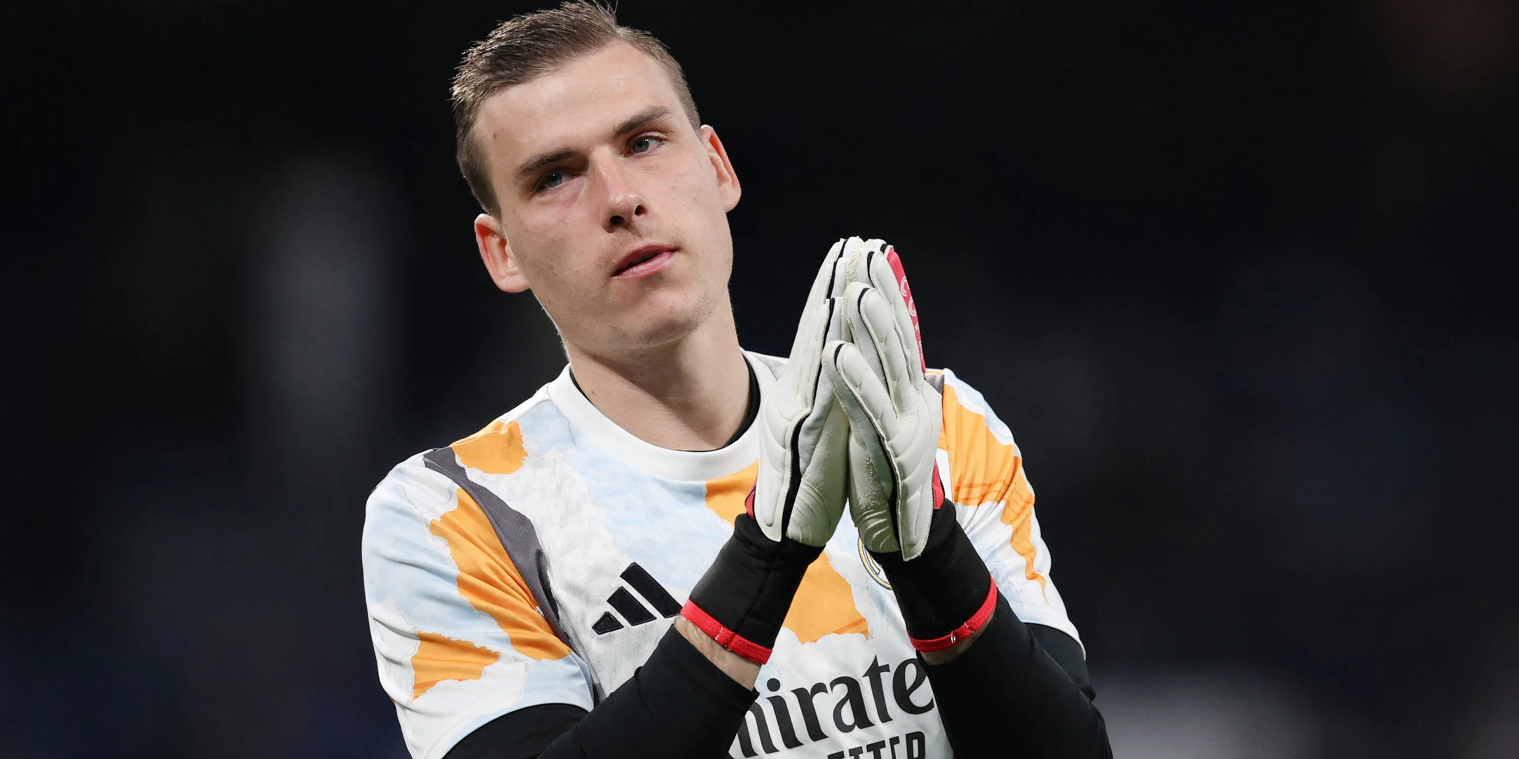Giọng Nói Rasmus Hojlund Khiến Fan Man Utd “Sửng Sốt”: Sự Thay Đổi Bất Ngờ Sau Hai Năm Ở Anh