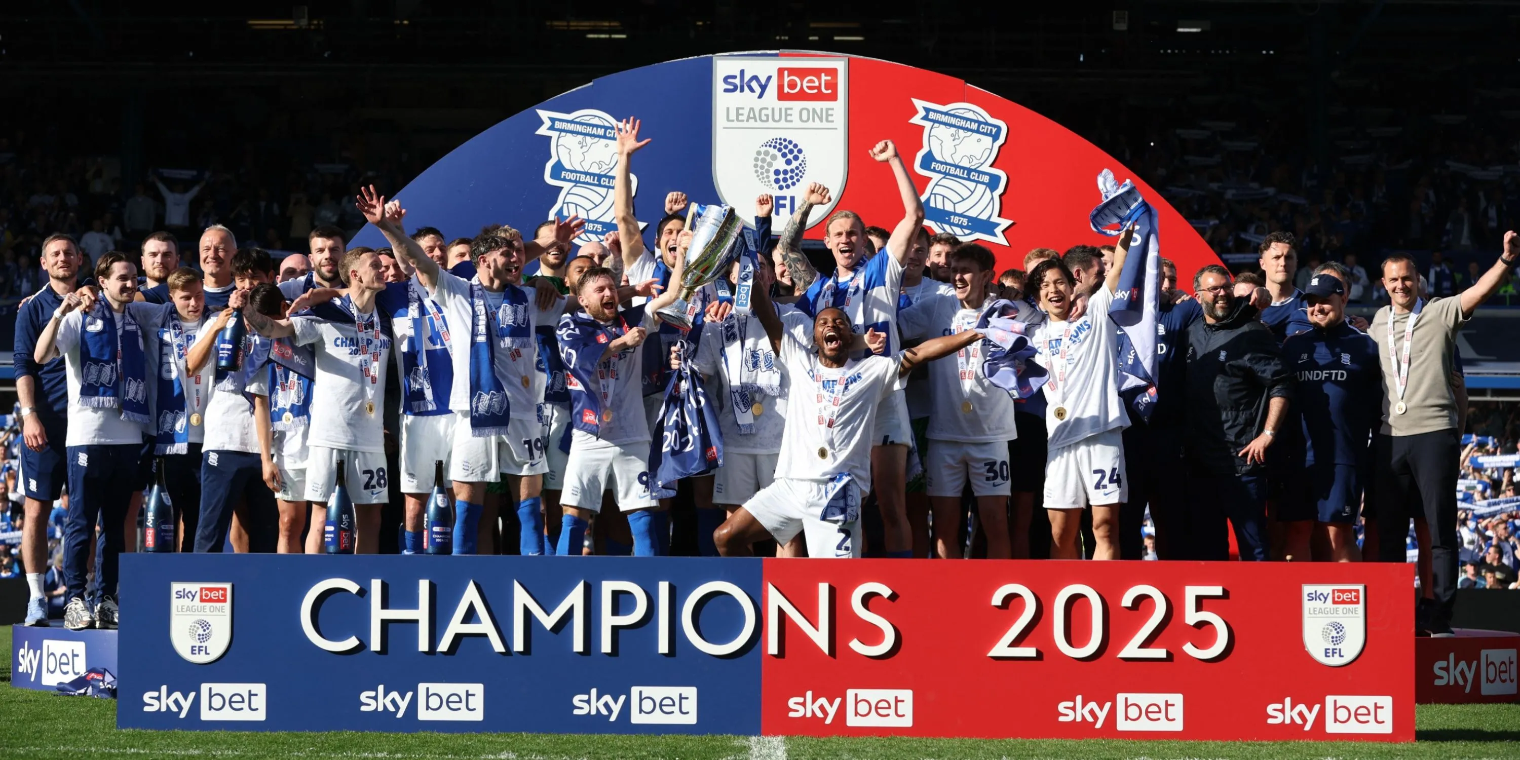 Birmingham City chuẩn bị cho mùa giải mới Championship