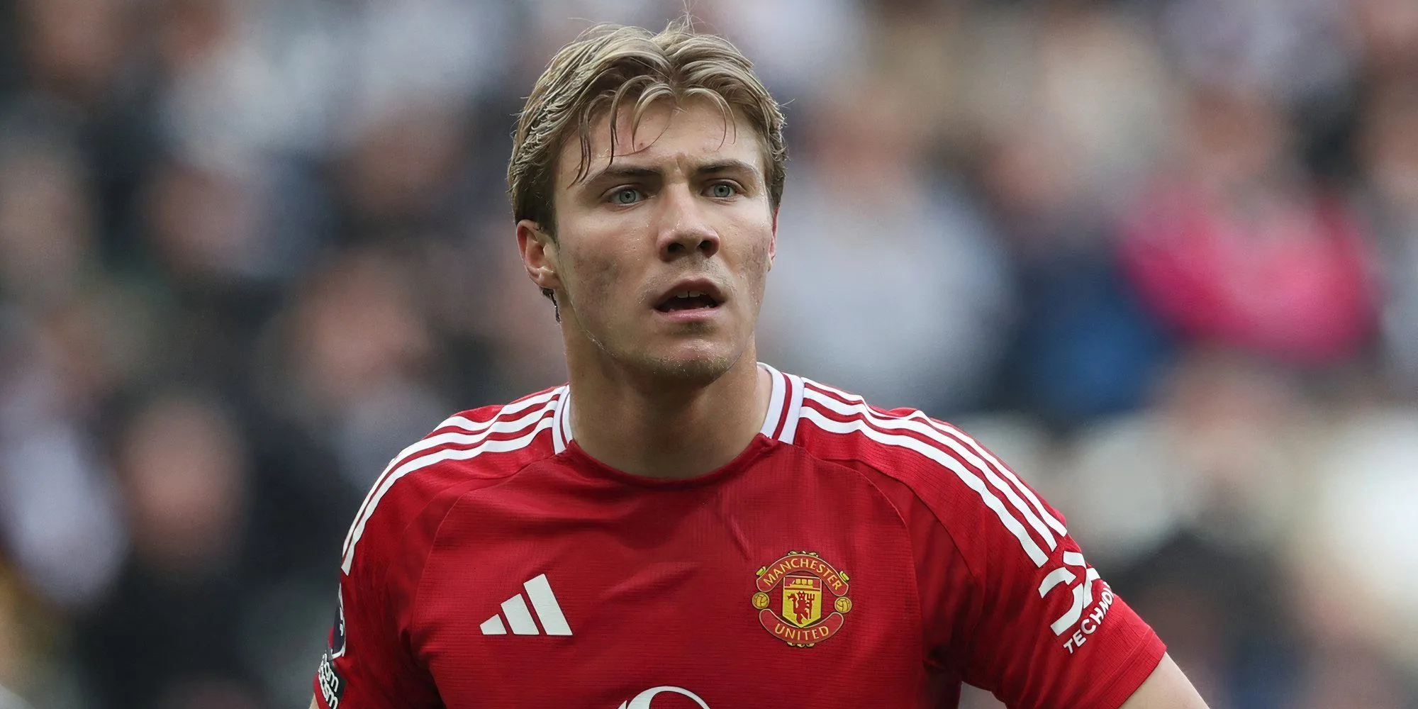 Manchester United Sắp Hoàn Tất Thương Vụ Benjamin Sesko Từ RB Leipzig