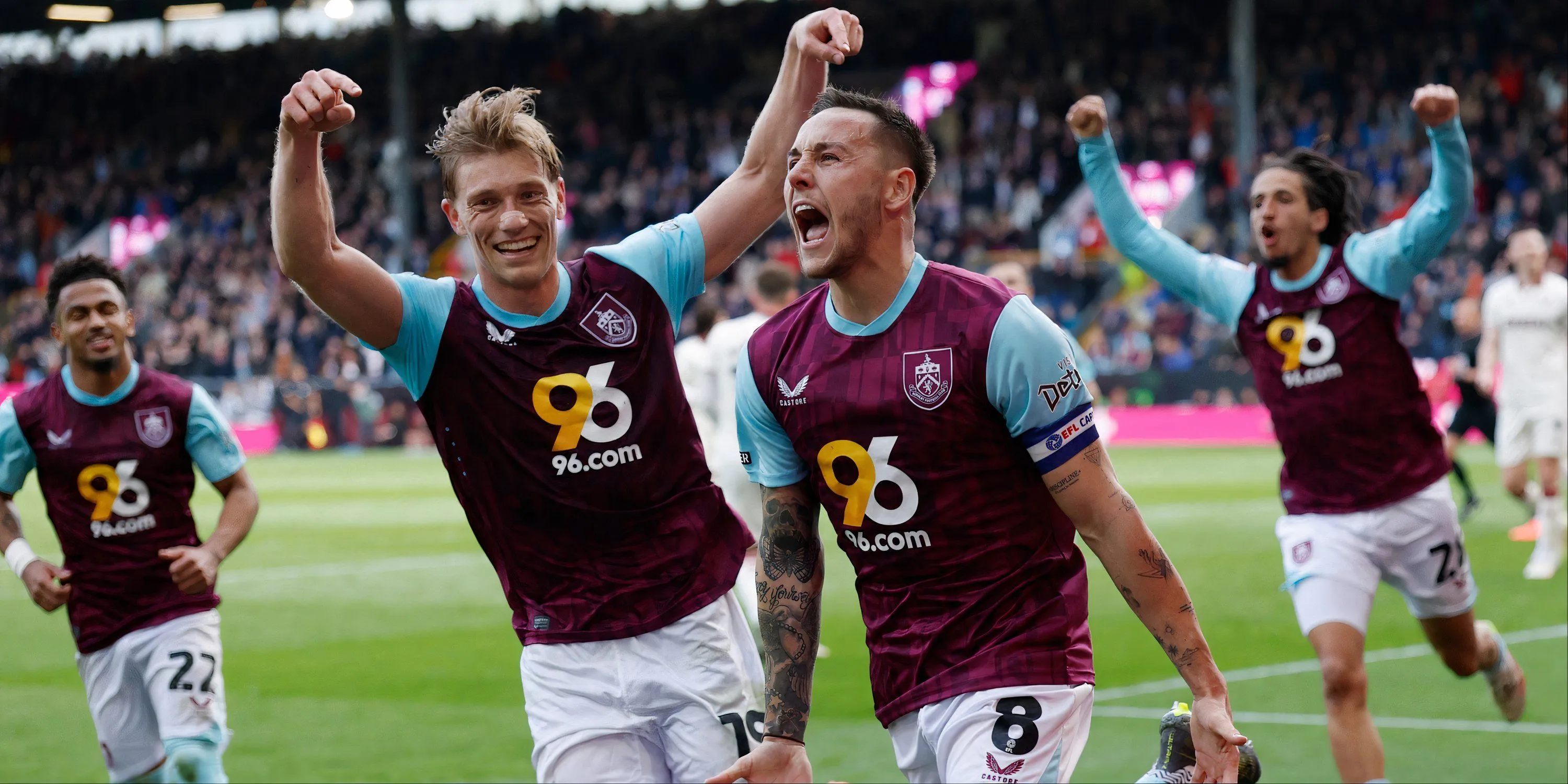 Tiền vệ Josh Brownhill trong màu áo Burnley, cầu thủ tự do được Everton và Leeds săn đón