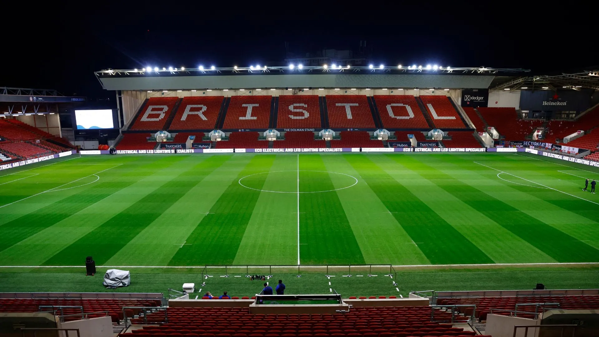 Ashton Gate được cải tạo, ghi nhận vai trò quan trọng của cơ sở vật chất với sự phát triển của Bristol City