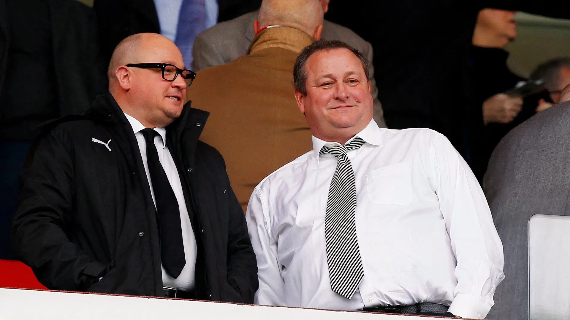 Cựu chủ tịch Mike Ashley trong giai đoạn điều hành Newcastle United