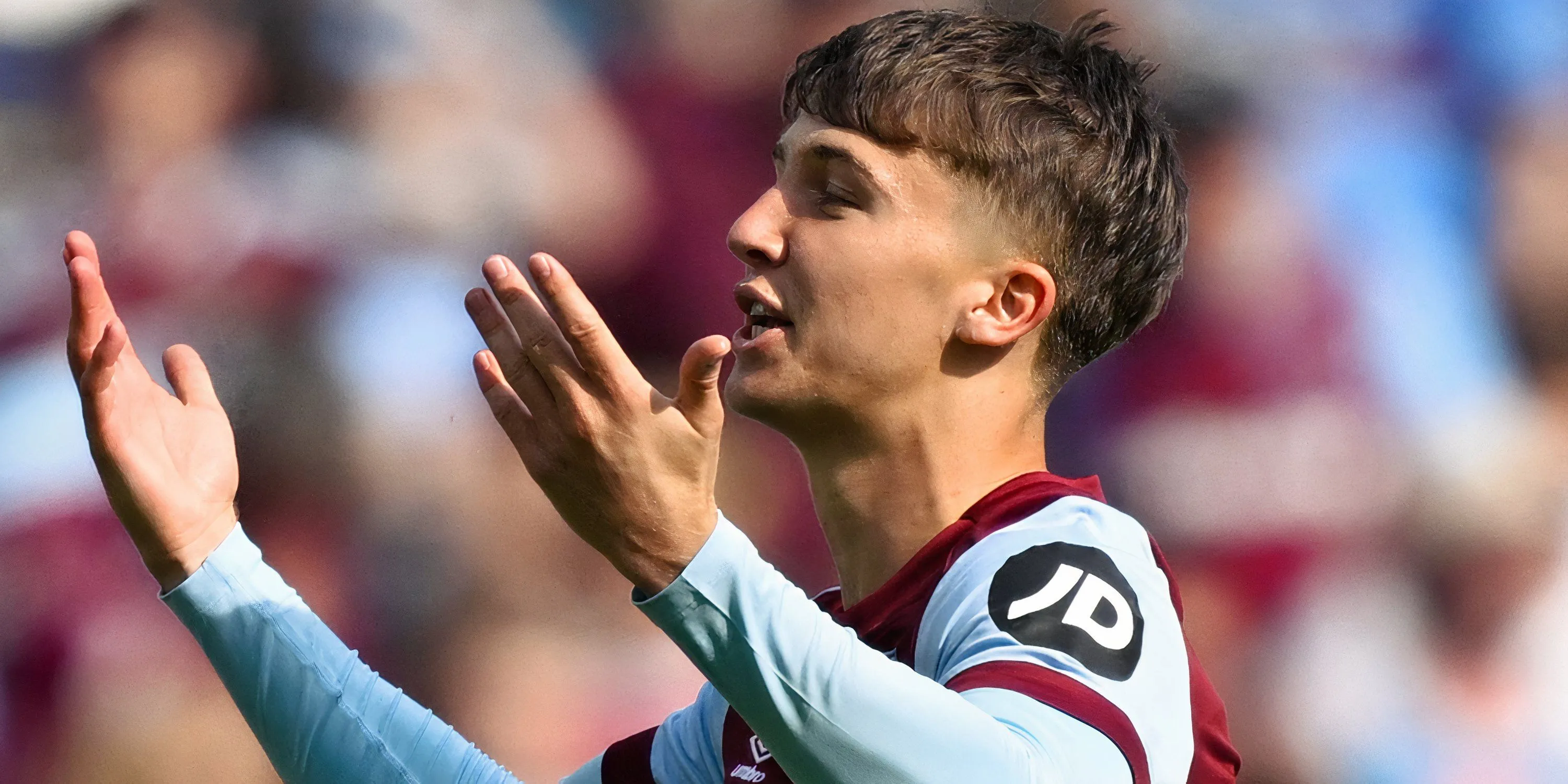 George Earthy - ngôi sao trẻ từ học viện West Ham với thành tích nổi bật ở đội trẻ