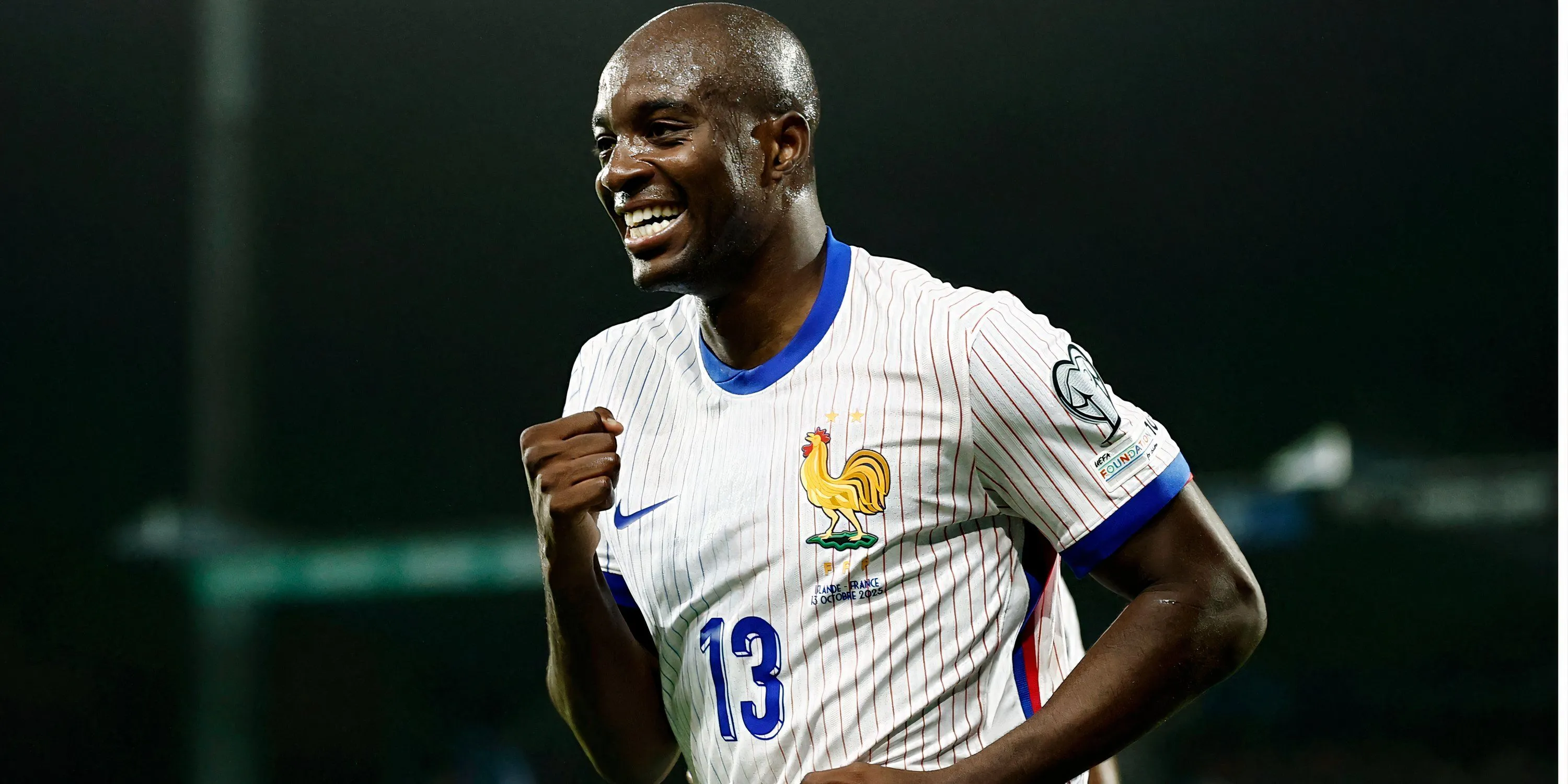 Jean-Philippe Mateta ăn mừng bàn thắng trong màu áo tuyển Pháp, minh chứng cho khả năng dứt điểm của tiền đạo Crystal Palace