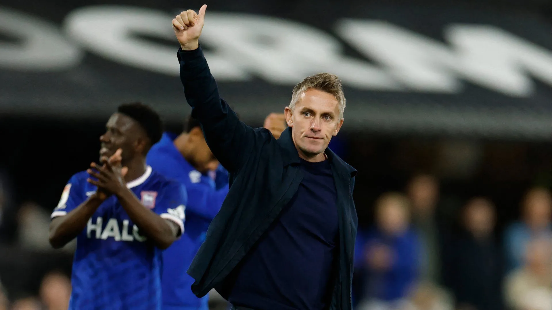 Kieran McKenna của Ipswich Town - biểu tượng cho yêu cầu tiến hoá chiến thuật