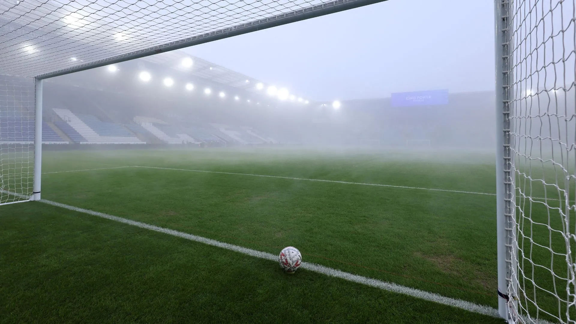 King Power Stadium, nơi lưu giữ kỷ nguyên đỉnh cao của Leicester City giai đoạn 2015–2021