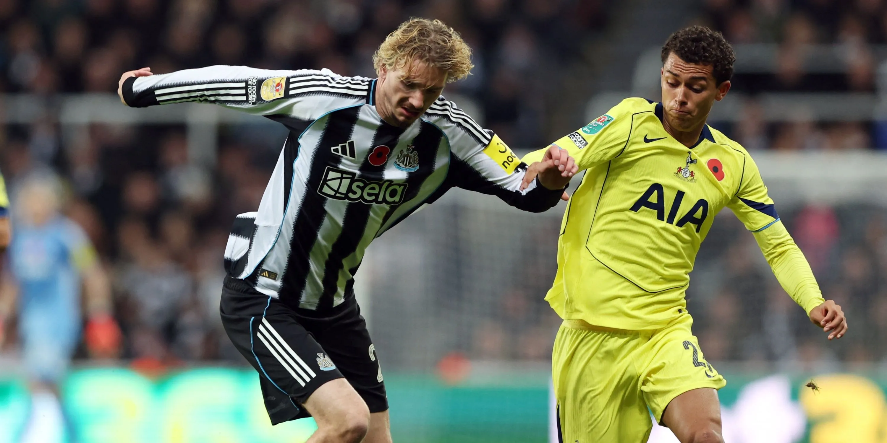 Tổng hợp hình ảnh màn trình diễn kém của Johnson trước Newcastle