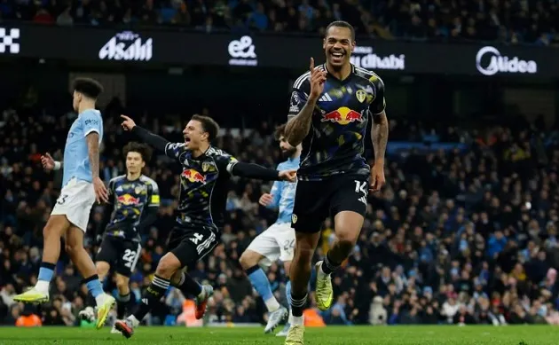 Leeds có hiệp hai xuất sắc trước Man City