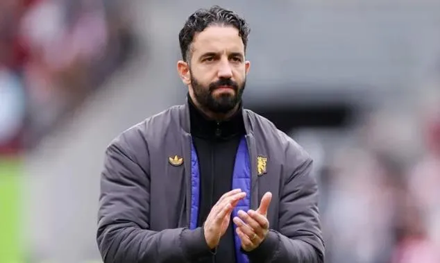 Ruben Amorim vẫn chưa giúp Man United tìm thấy sự ổn định cần thiết.